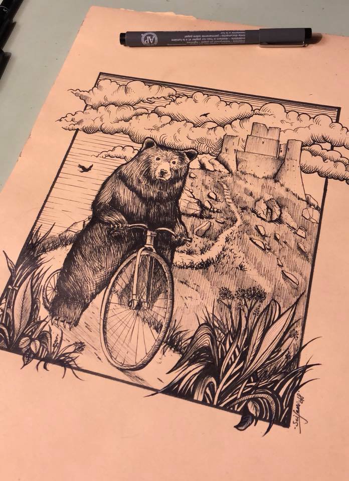 Nino bear in Rocca Calascio - BF MOUNTAIN