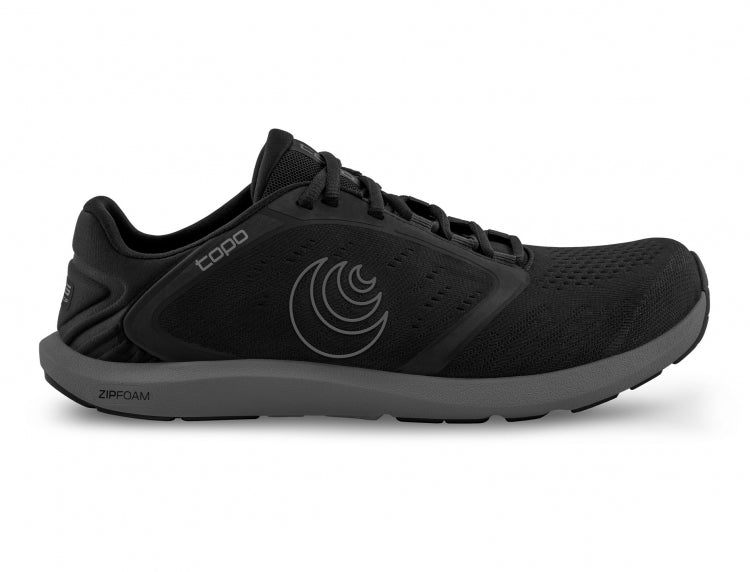 TOPO ATHLETIC  ST-5