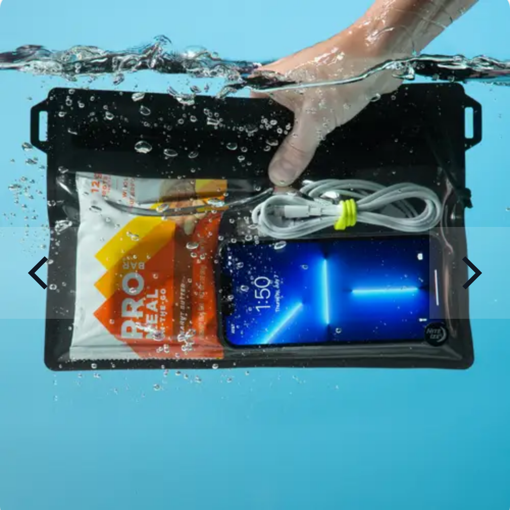 RunOff® Waterproof Travel Pouch - NITE IZE